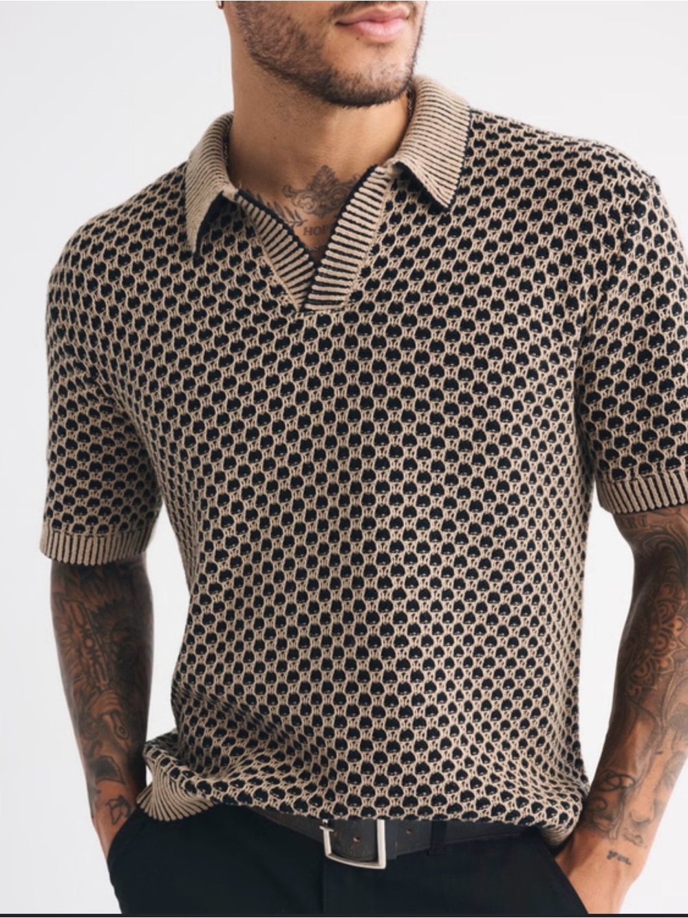 Abercrombie & Fitch Beige and Black Knit Polo